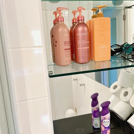 The Blue Haven - Calm And Cozy * קורק