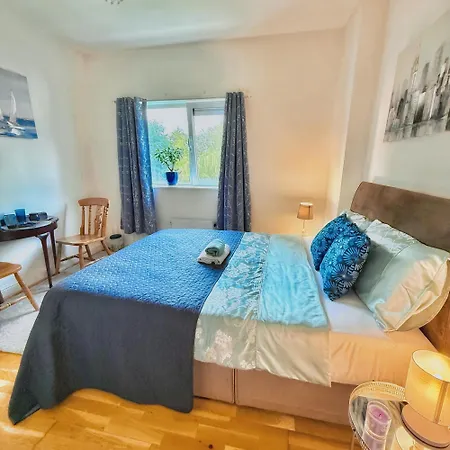 בית אירוח The Blue Haven - Calm And Cozy *